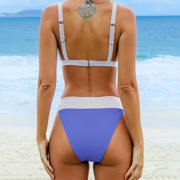 Cupshe Atlantis Colorblock Bikini Set M | NWT | Bralette & Cheeky Bottoms - Picture 2 of 5